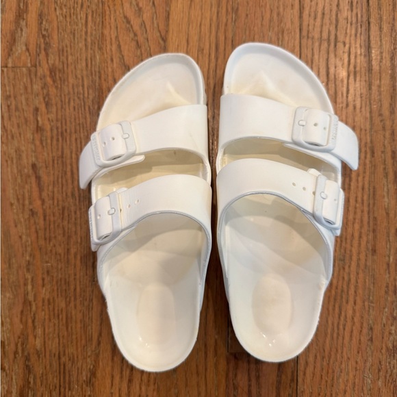 Birkenstock Other - Women’s Birkenstock White plastic Sandals. 36